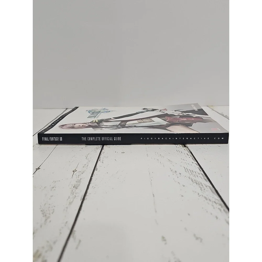 Final Fantasy 13 (XIII) The Complete Official Strategy Guide